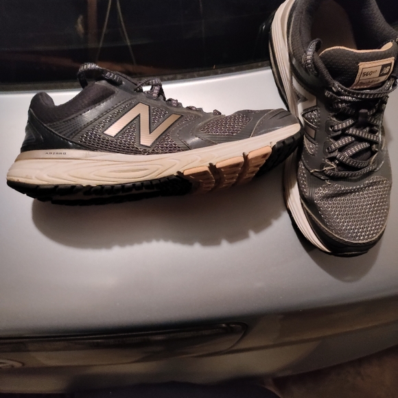 Shoes - Picture 2 of 2